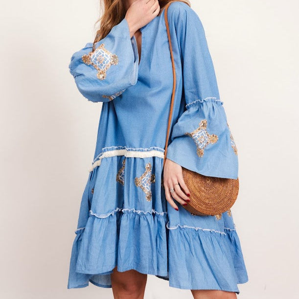 Vestido curto ganga Pencil com bordados eem lantejoulas