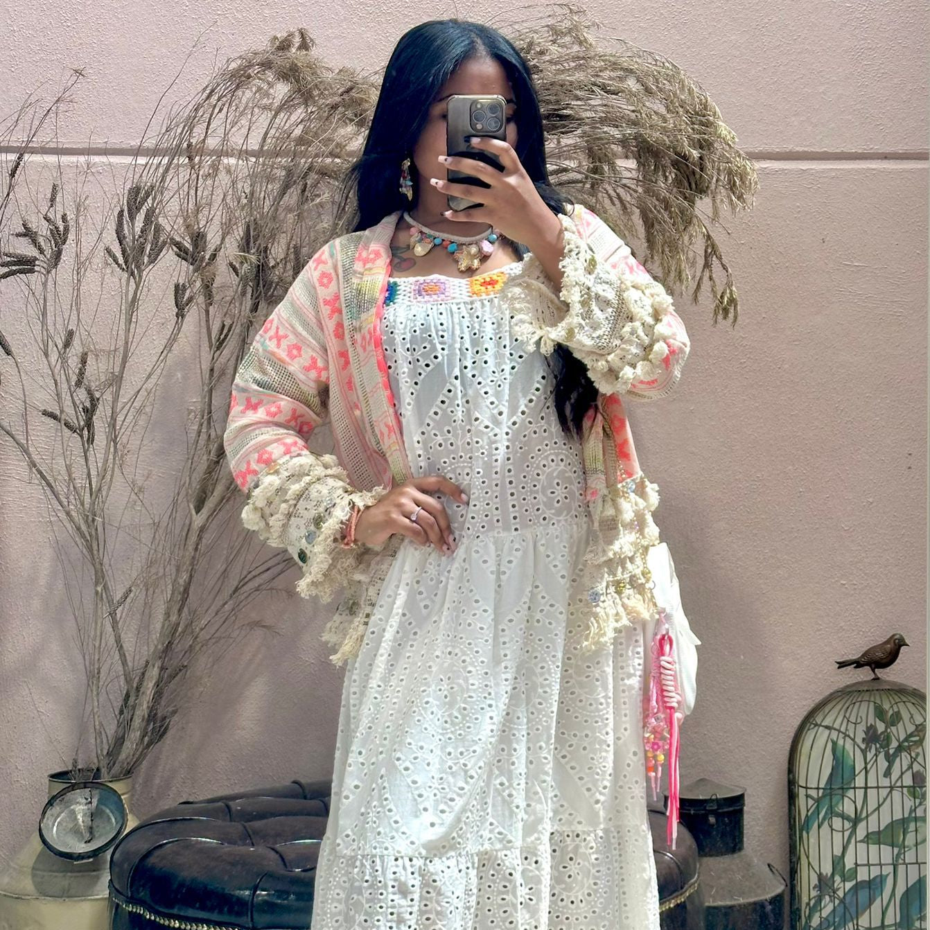 Kimono Boho colorido com franjas e lantejoulas, Bege