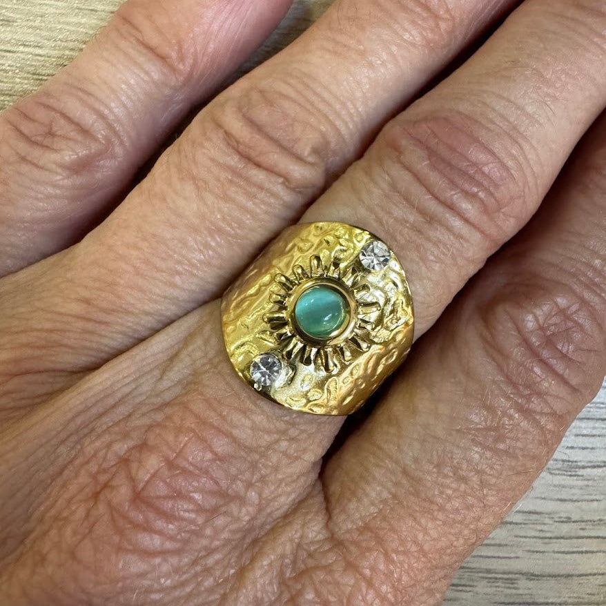 Anel Ondas de Pedrinhas Dourado