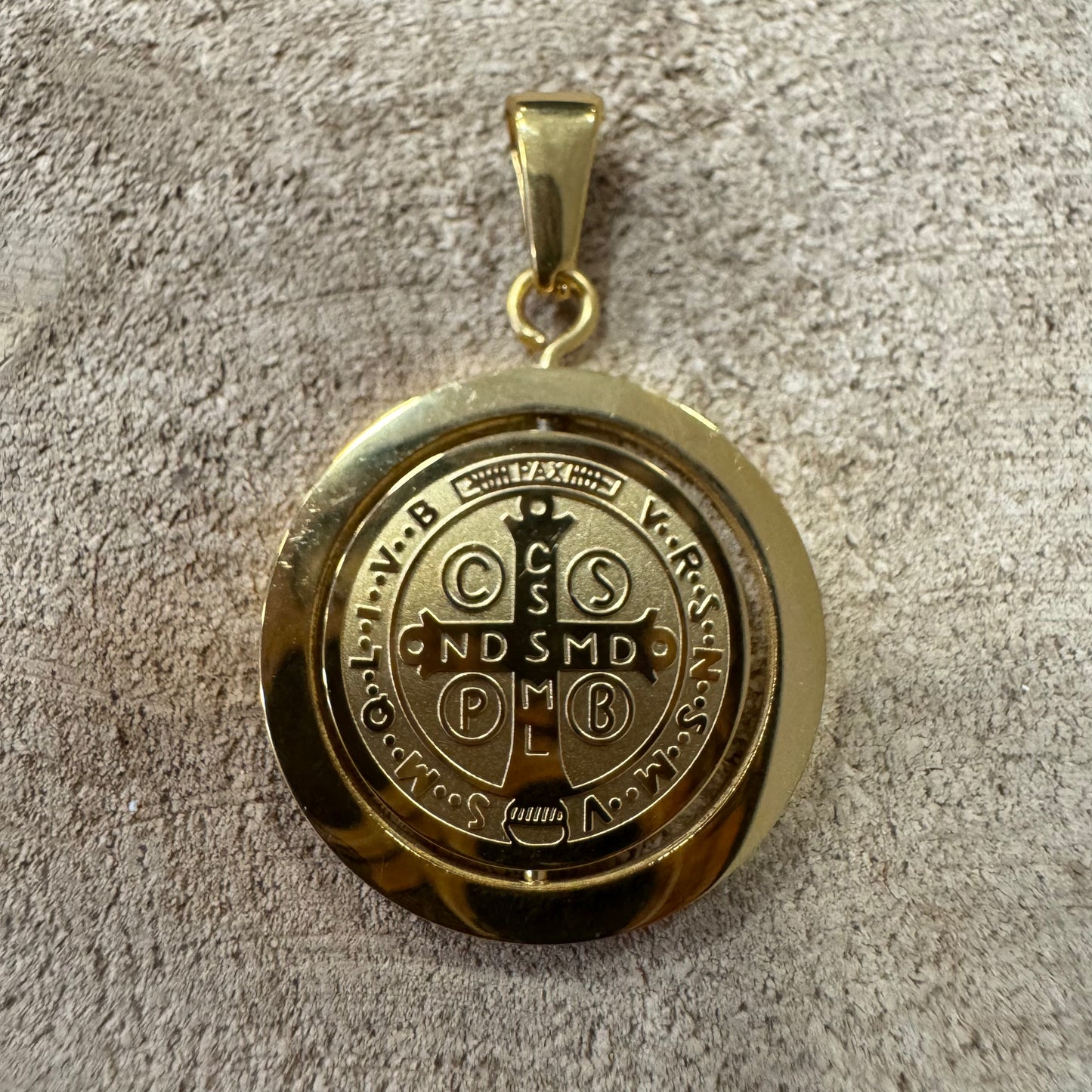 Medalha São Bento Rotativa Dourada