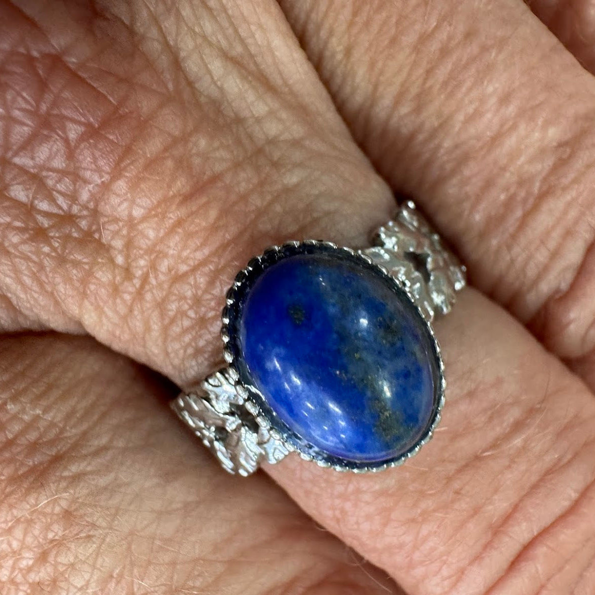 Anel Inox, Lapiz Lazuli com Pétalas PRATEADO