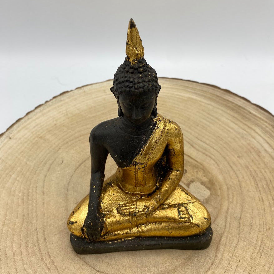 Buda Preto e Dourado de Metal