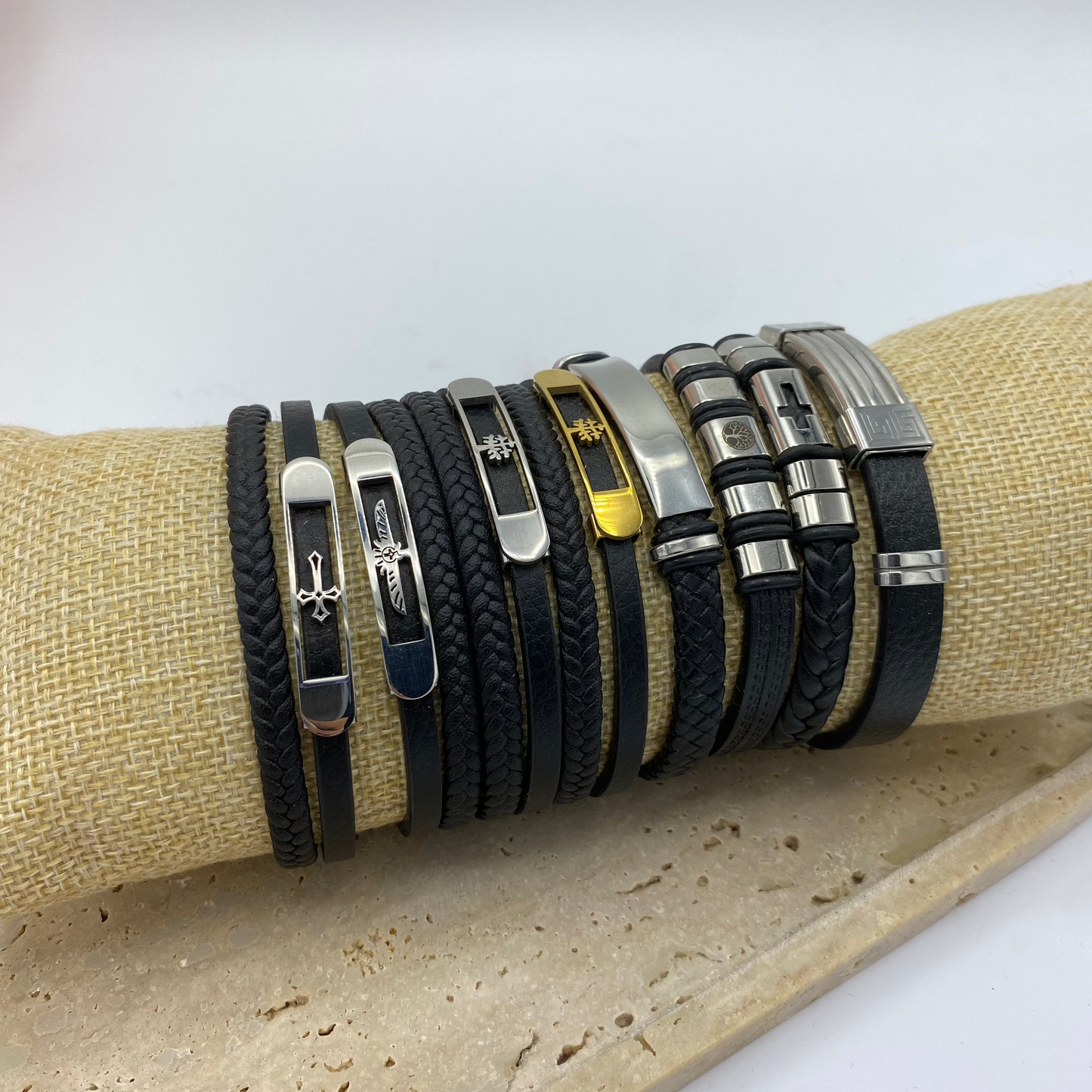 Pulseira Homem Multiplas Pele Assas