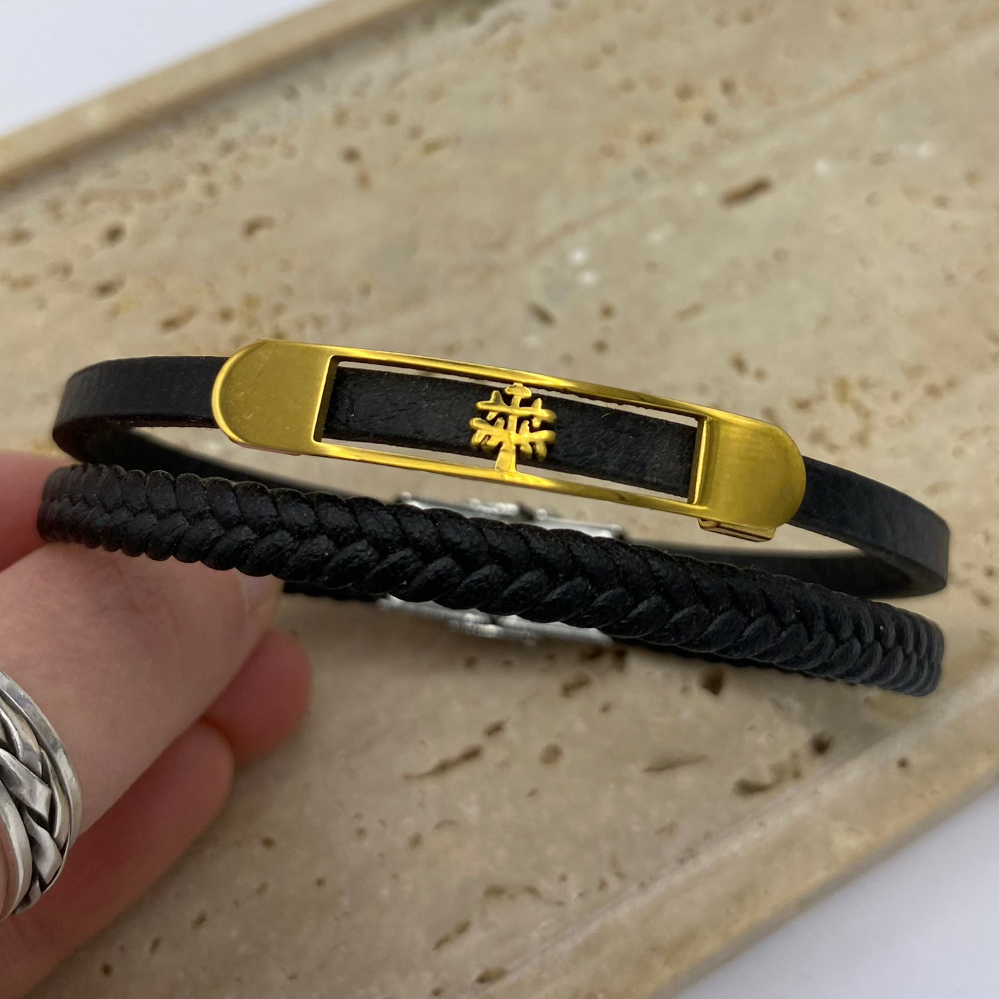 Pulseira Homem Multiplas Pele Assas