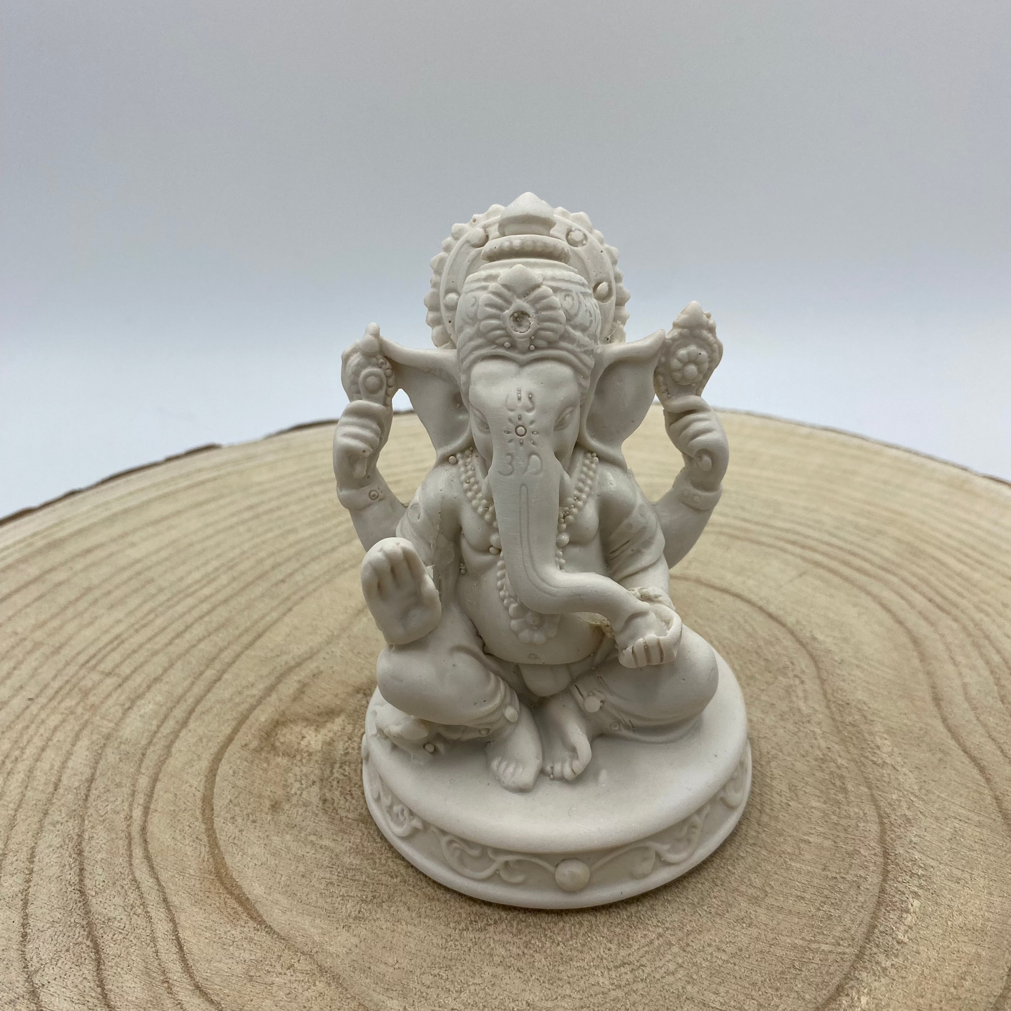 Ganeshas Brancos, Sentados, Medias (x4 Variedades)