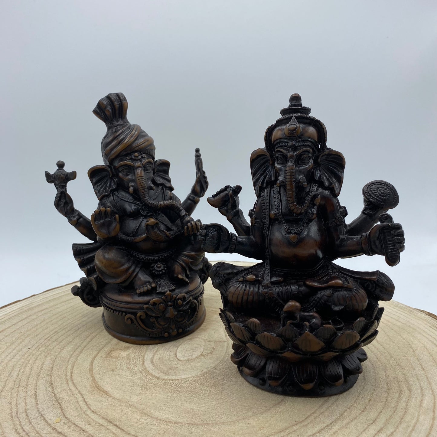 Ganesh Spirituais (Massa Imita Madeira) Variedades Tipo B
