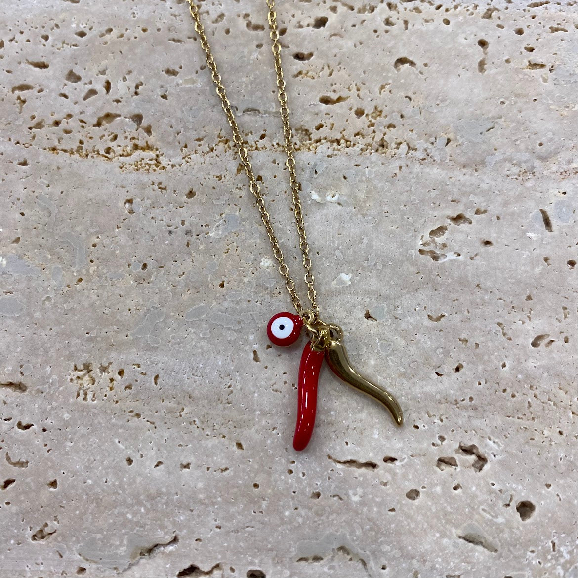 Fio Prateado, Pimento Picante com Olho Turco Vermelho, Dourado