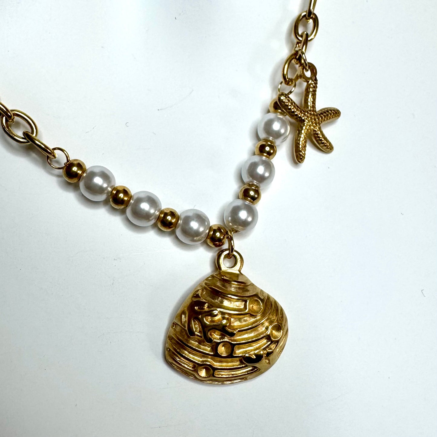 Fio Inox Dourado - Frutos do Mar com Pérolas