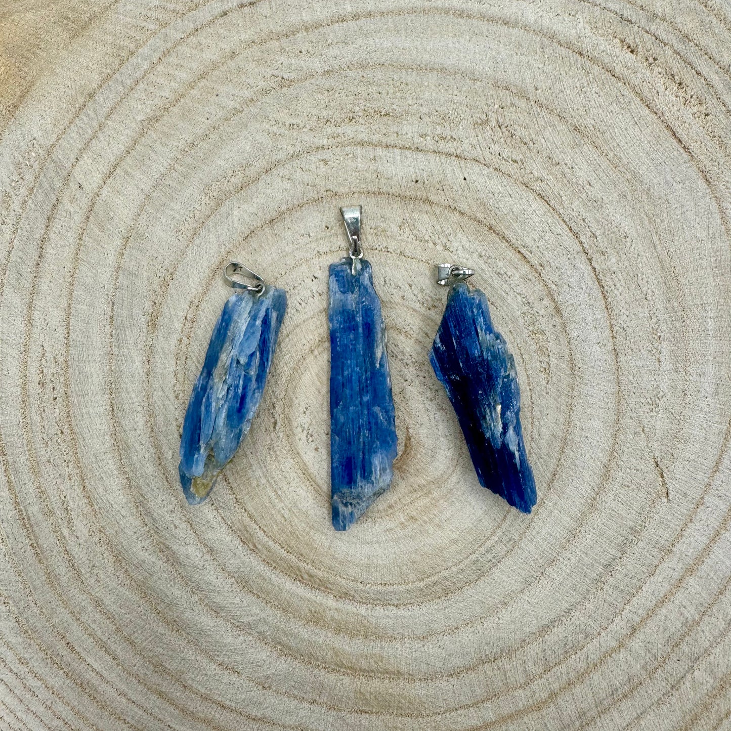 Pendente Pedra Bruta - CIANITA AZUL - ESPADA DE S. MIGUEL