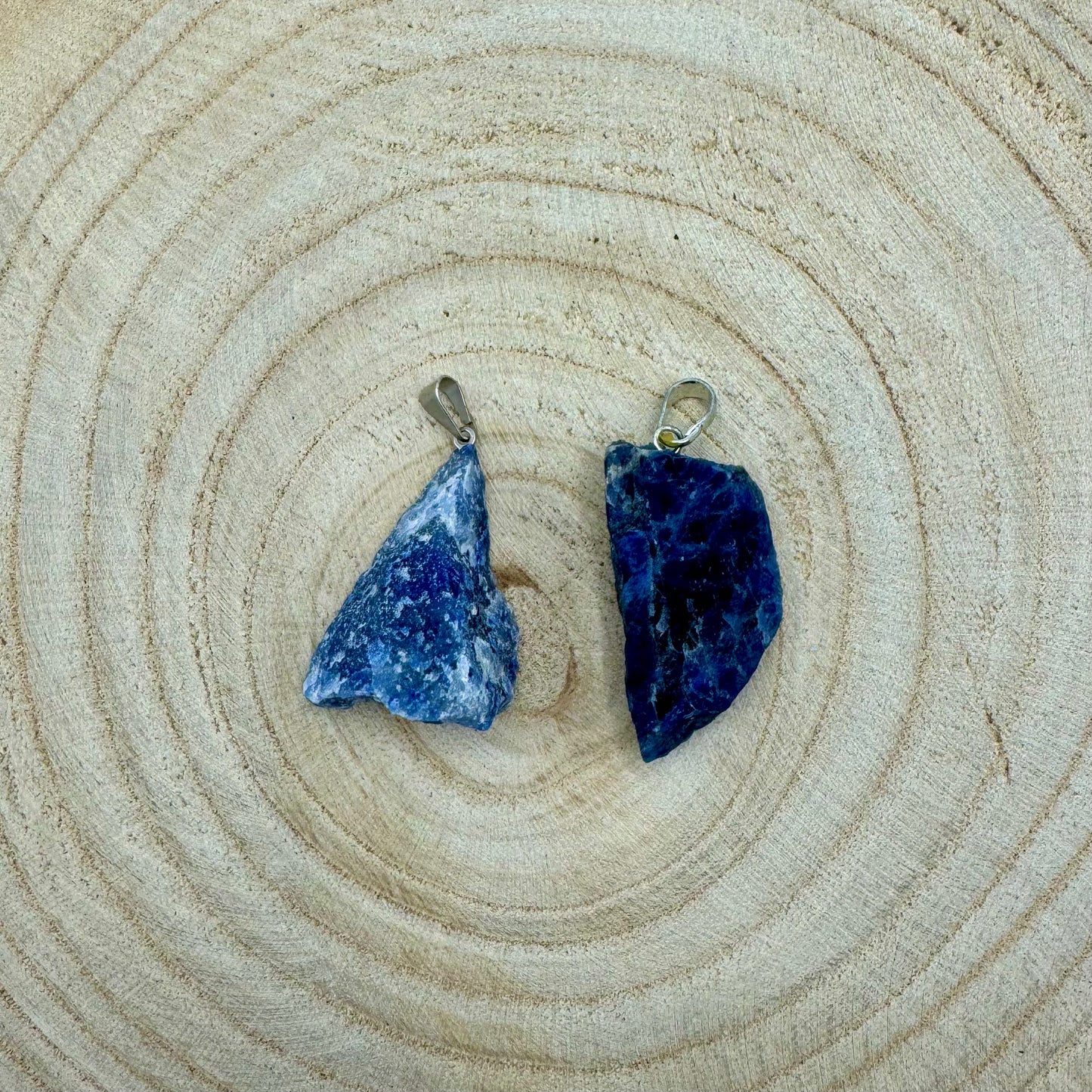 Pendente Pedra Bruta - QUARTZO AZUL