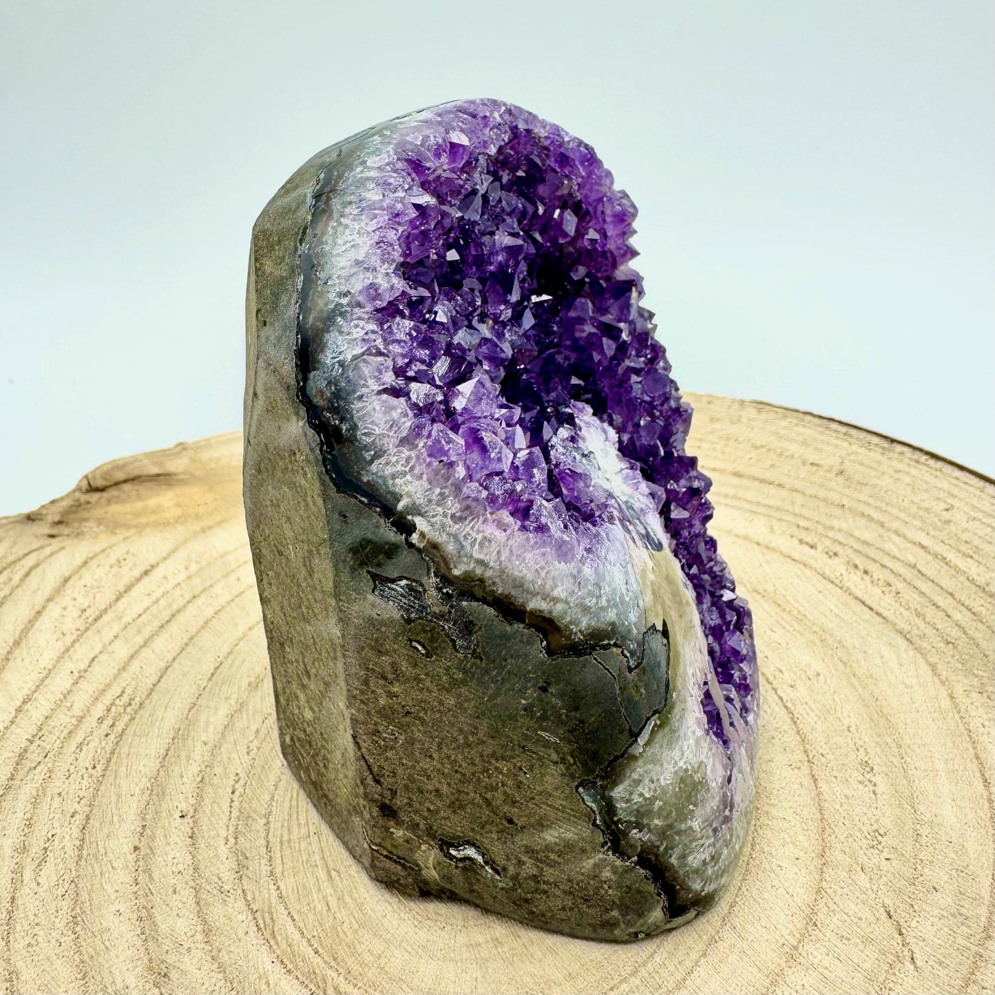 Geoda de Ametista 560g - 10x7cm