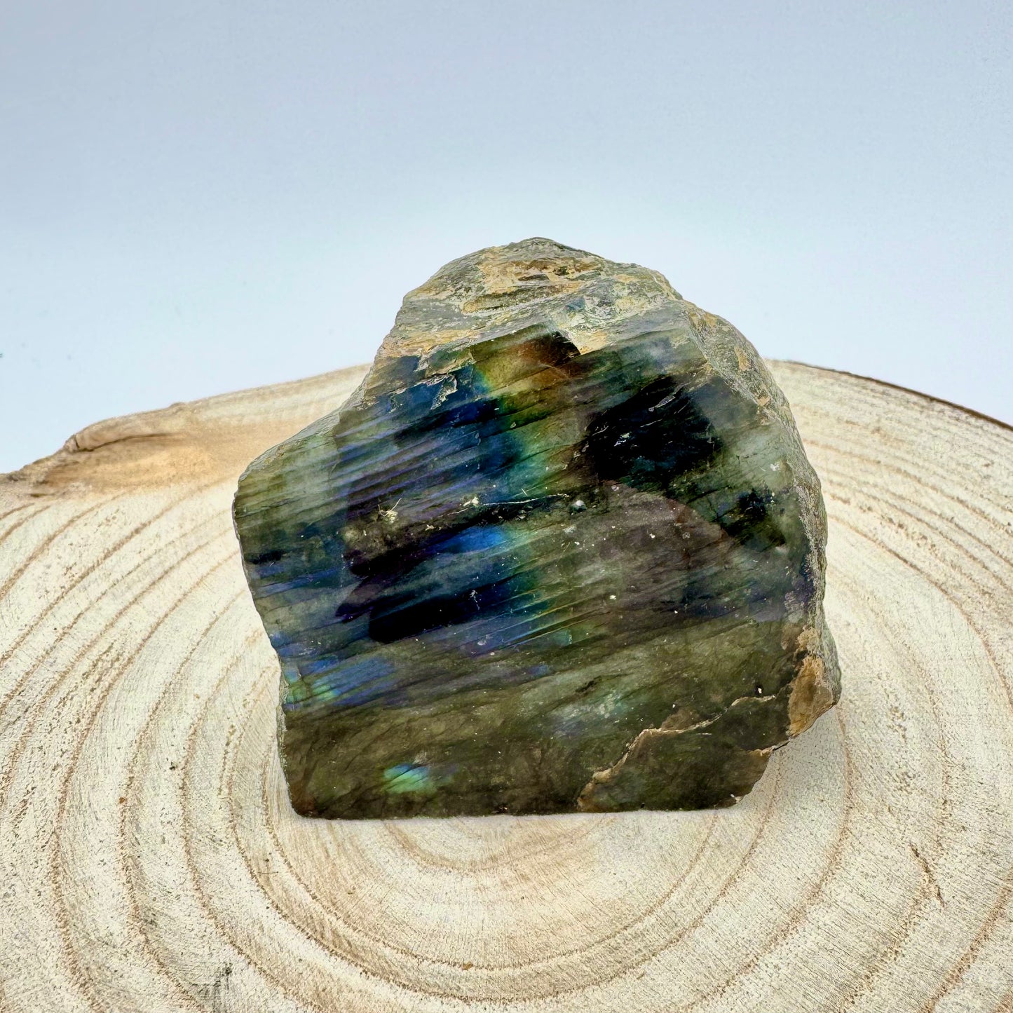 Labradorite com uma Fase Polida - 250g