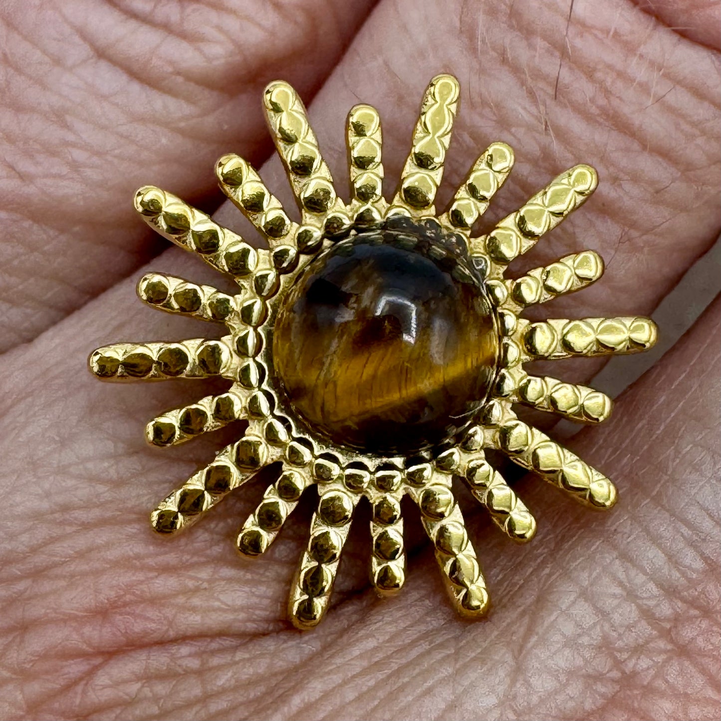 Anel Sol Olho de Tigre Dourado