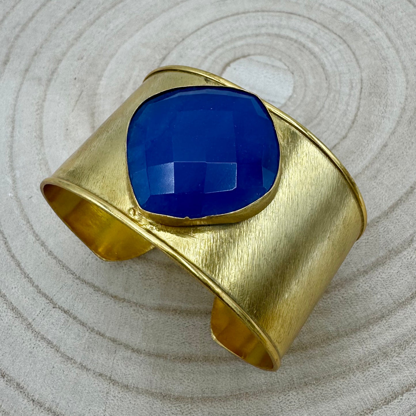 Pulseira Latão Largas, Pedras Grande (Variedades)