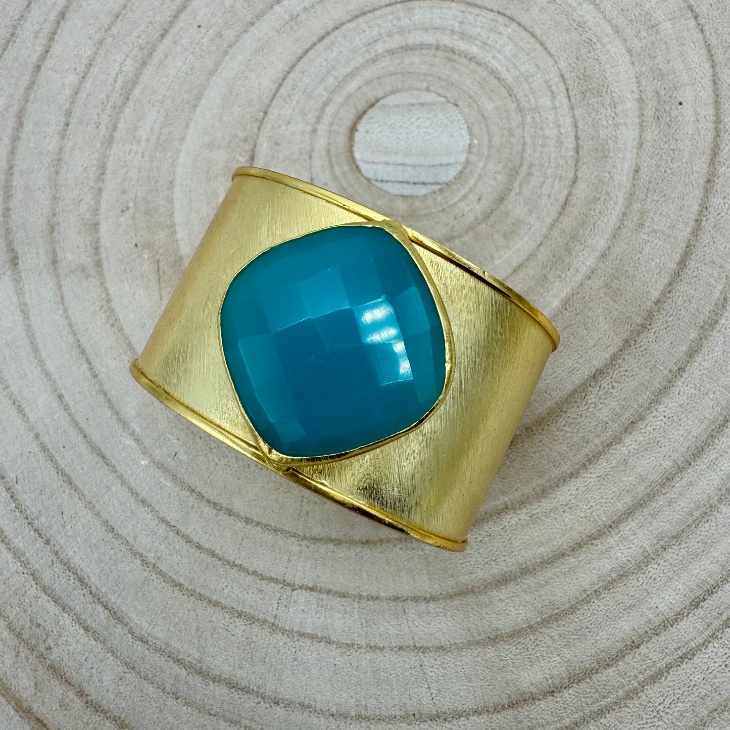 Pulseira Latão Largas, Pedras Grande (Variedades)