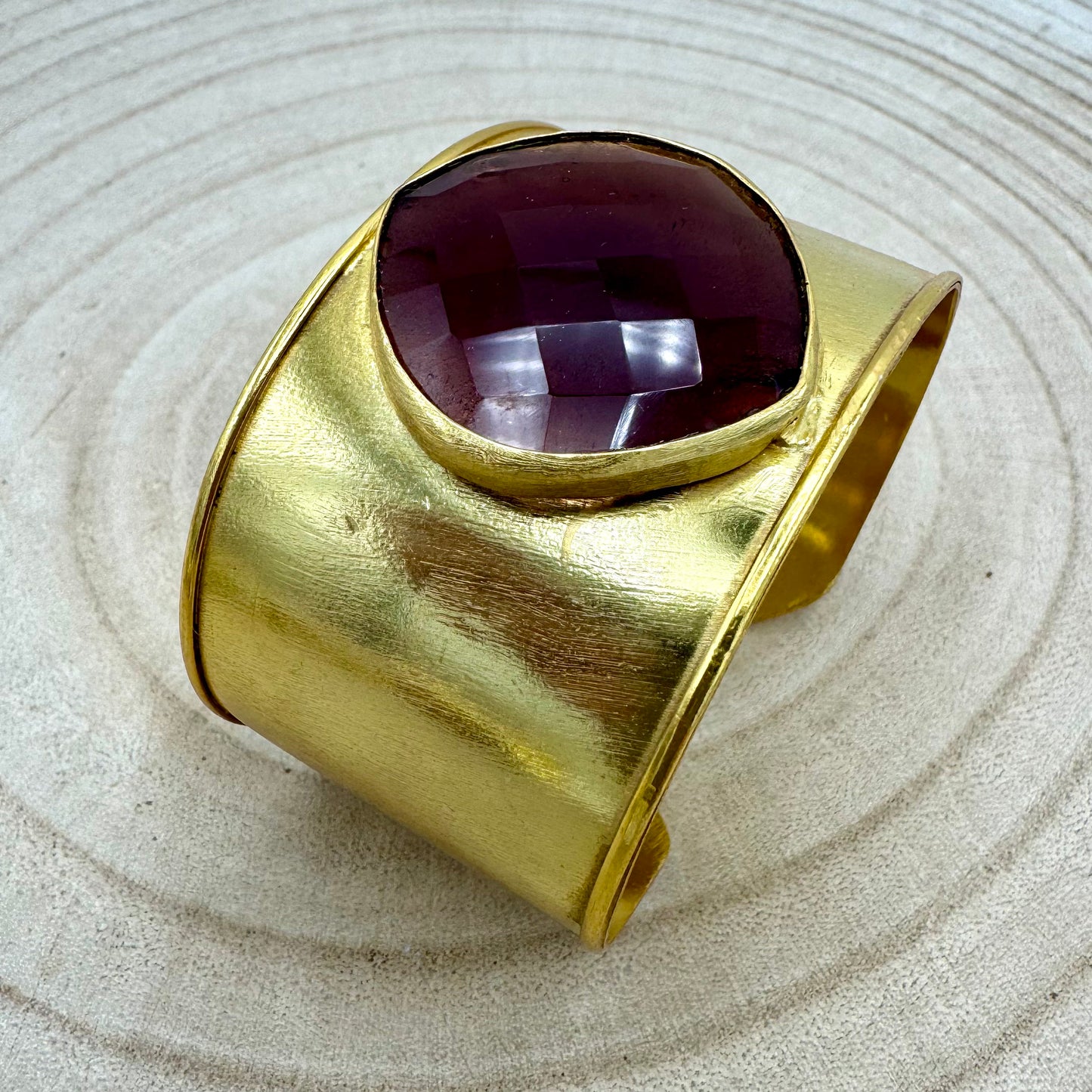 Pulseira Latão Largas, Pedras Grande (Variedades)