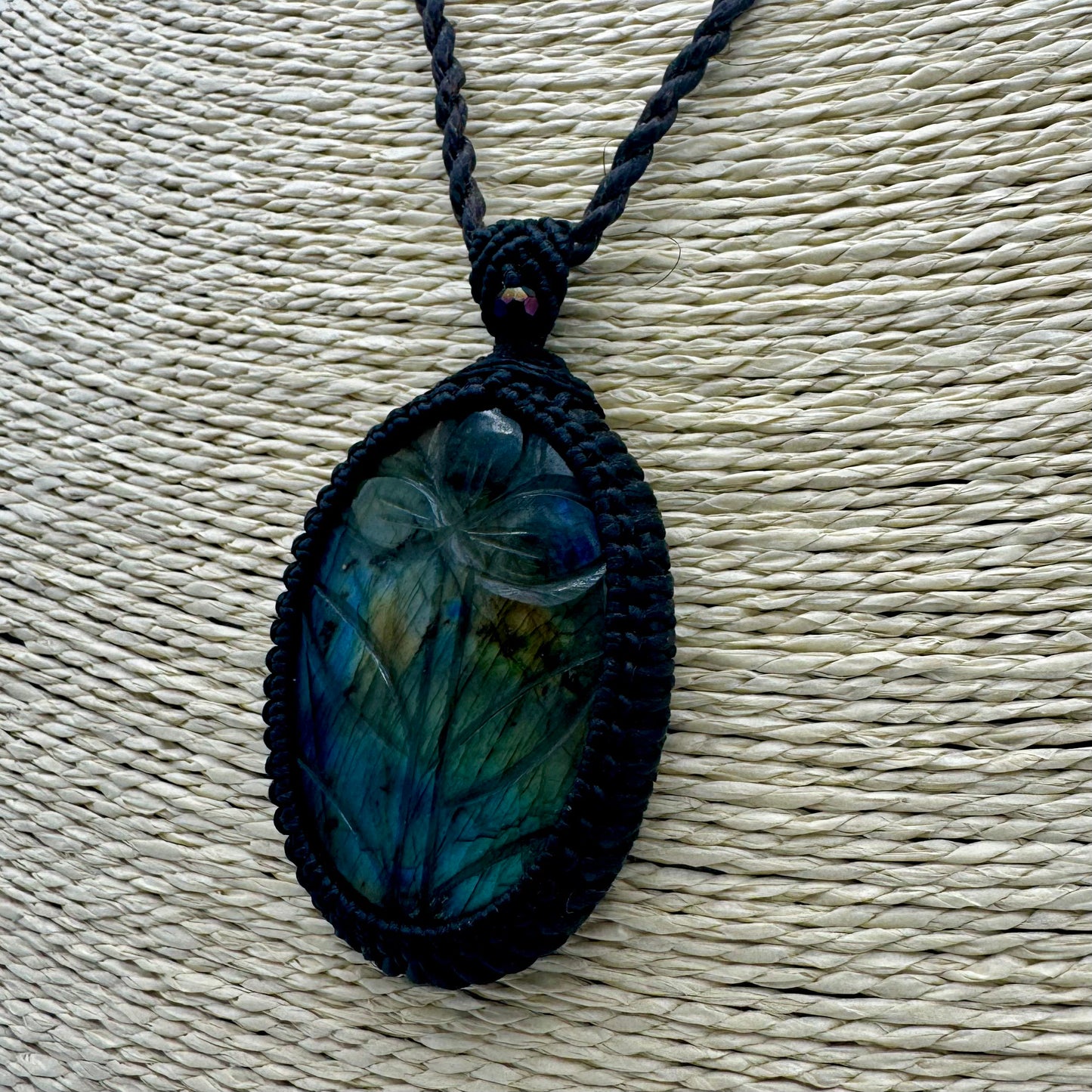 Fio Oval de Labradorite Trabalhada