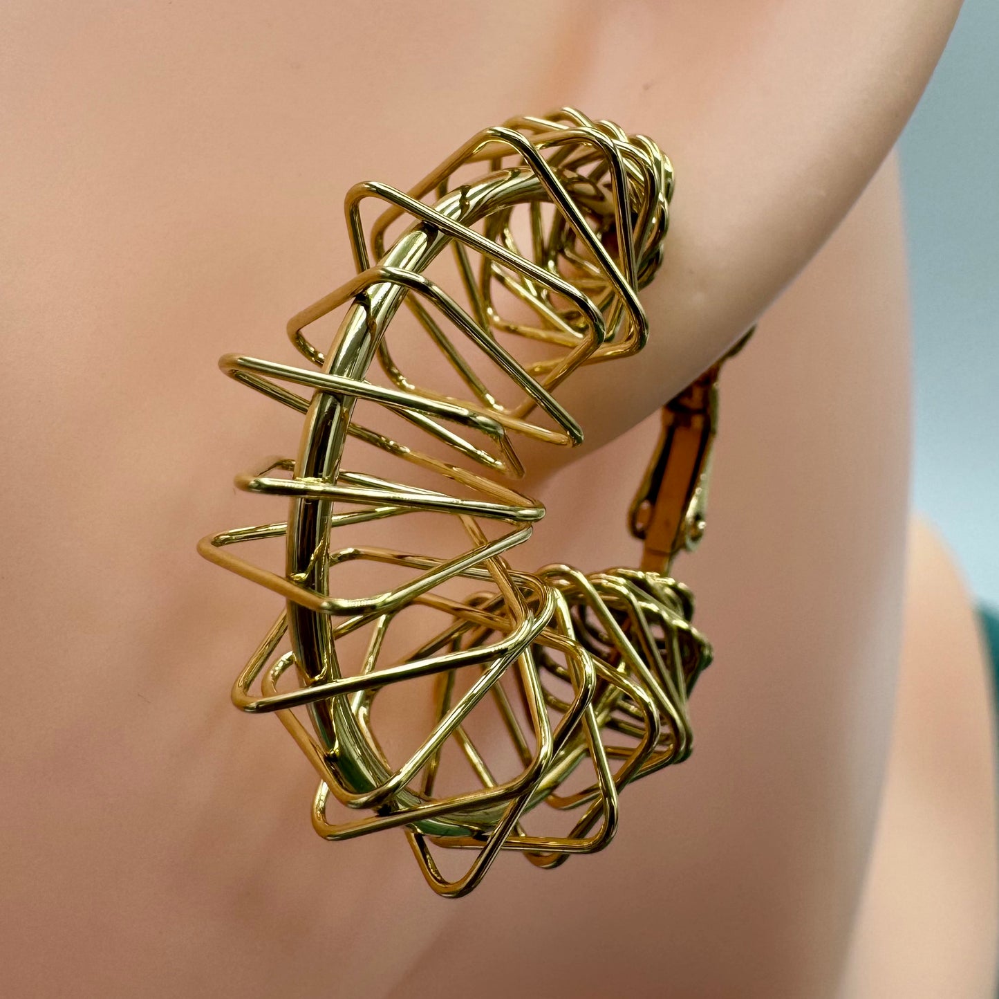 Brincos Argolas Rendilhadas Dourado