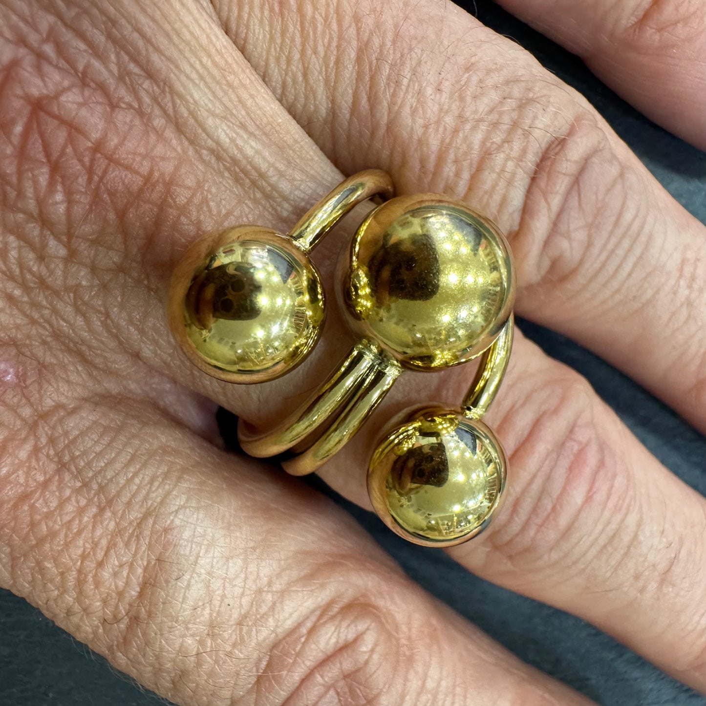 Anel 3 Bolas Grandes Dourado