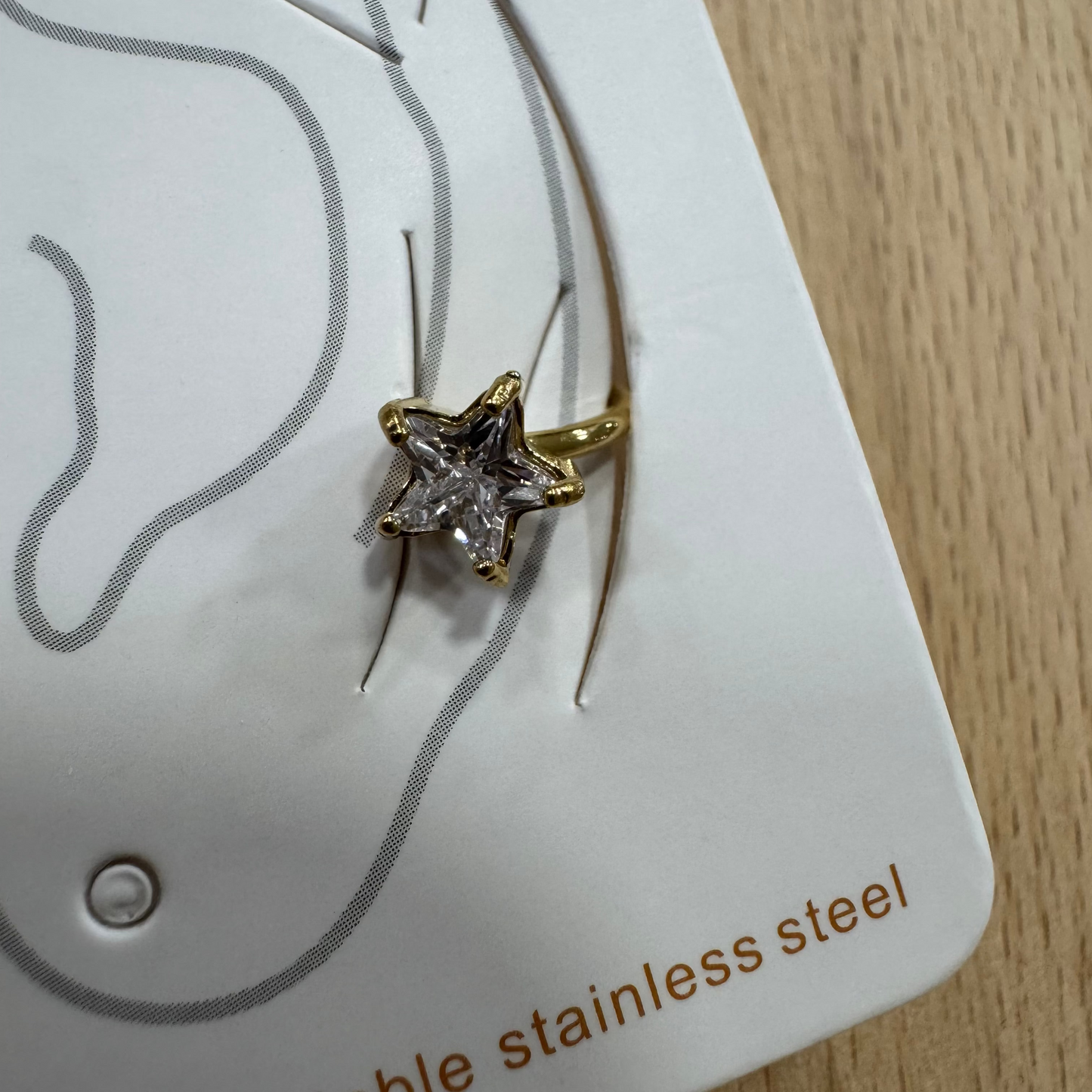 Brinco Singular Brilhante Estrela Dourado