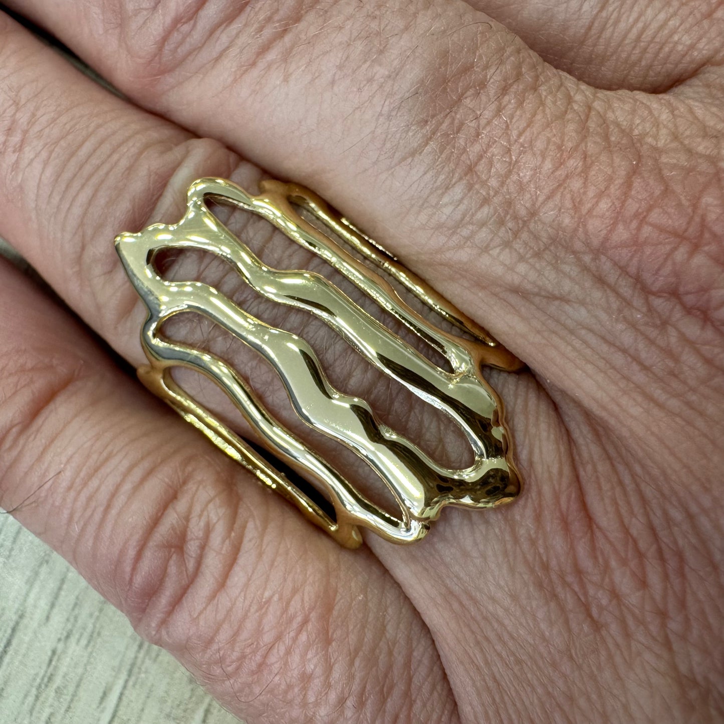 Anel Lava Congelada Dourado