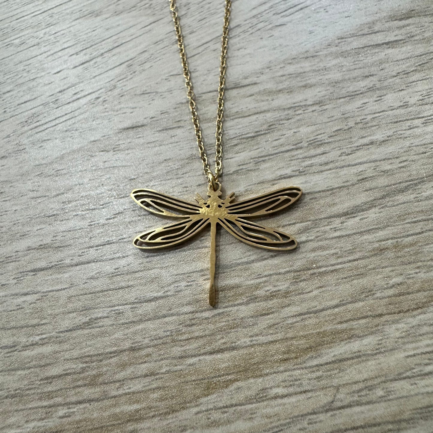 Fio Libélula Grande Dourado