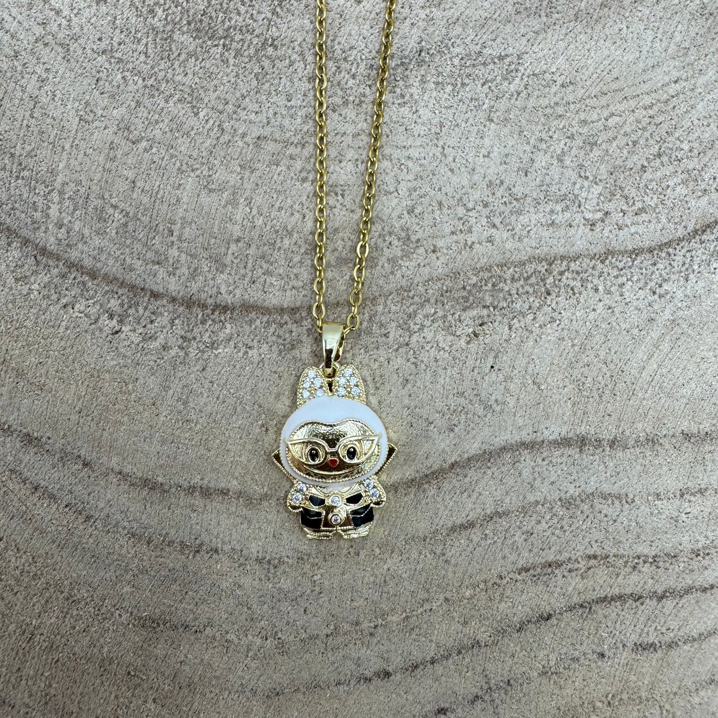 Fio Labubu Branco Dourado