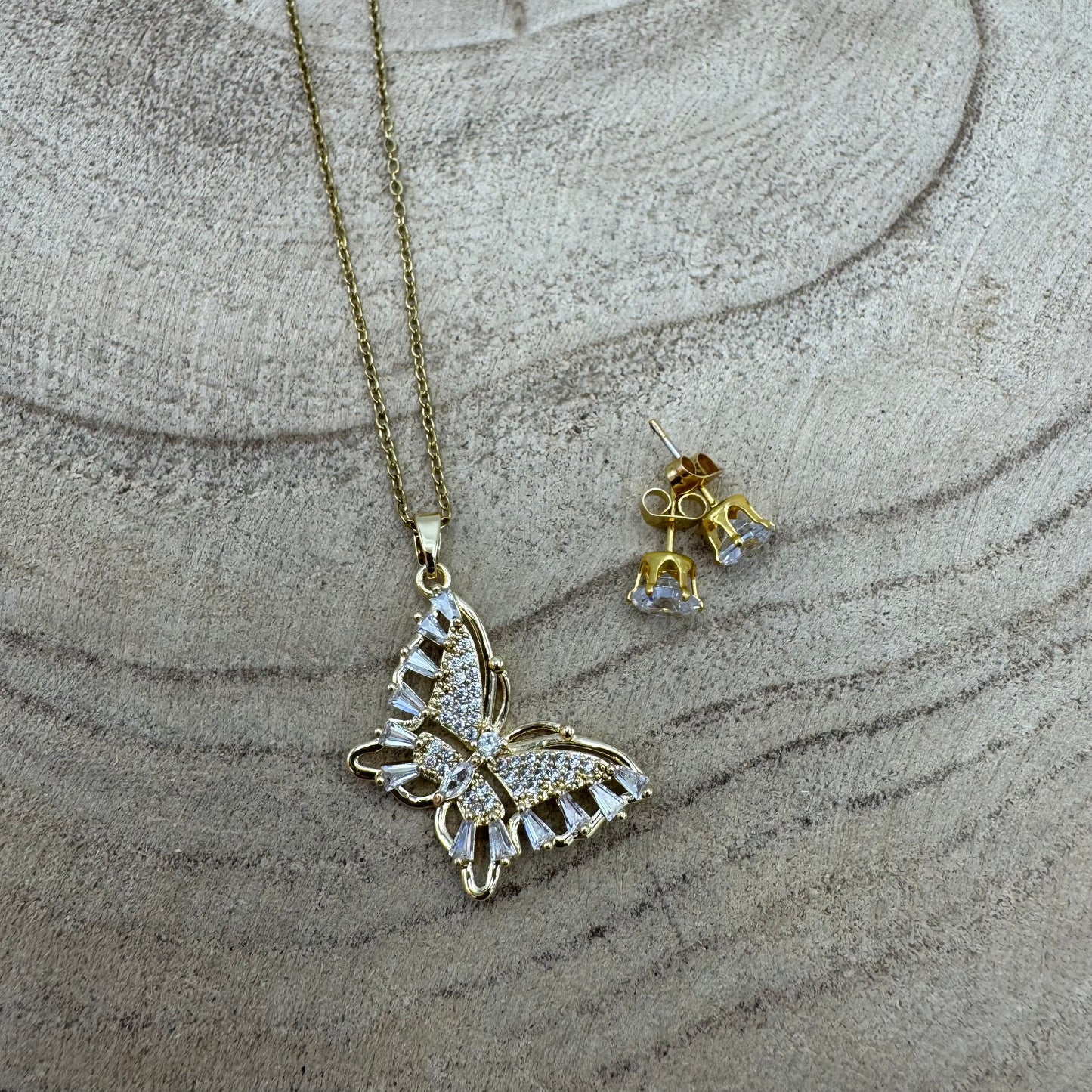 Fio Borboleta Brilhantes Dourado (Oferta Brincos)