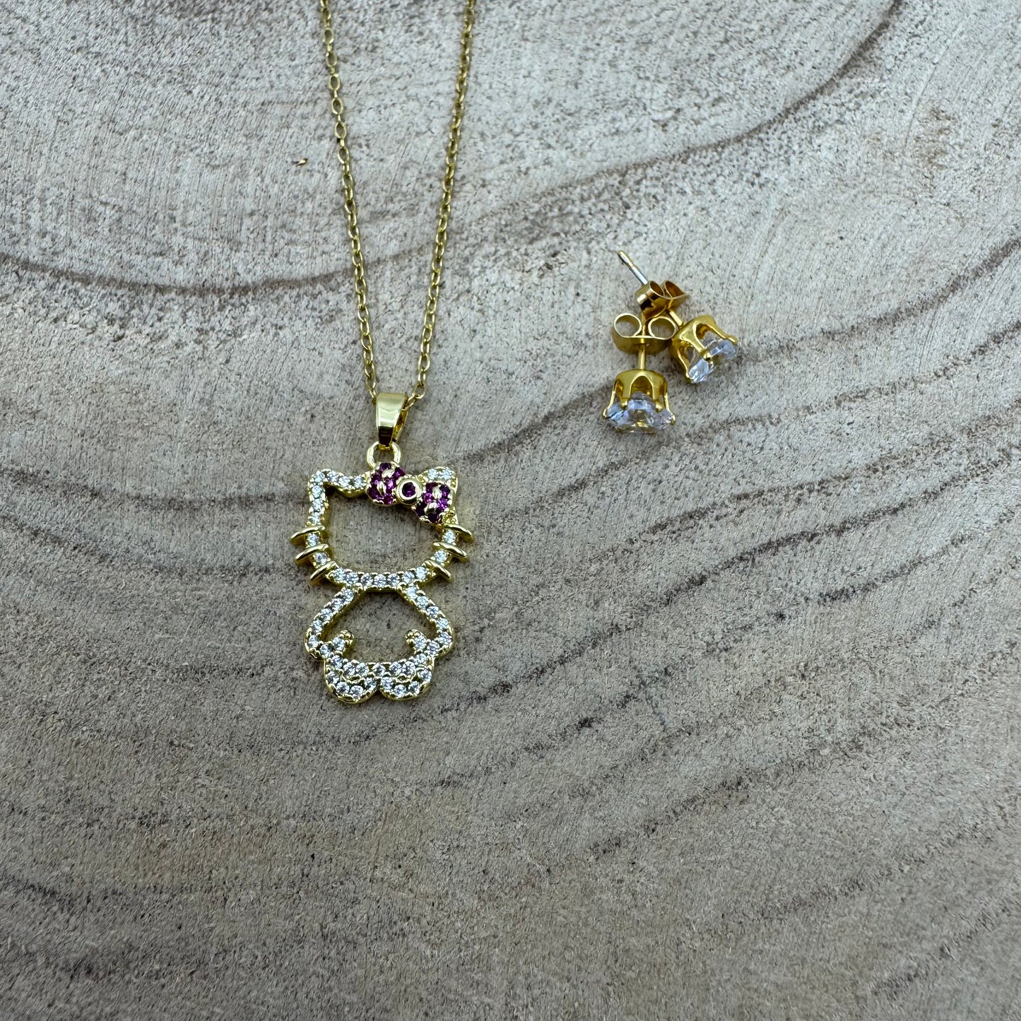 Fio Hello Kitty Brilhantes Dourado (Oferta Brincos)