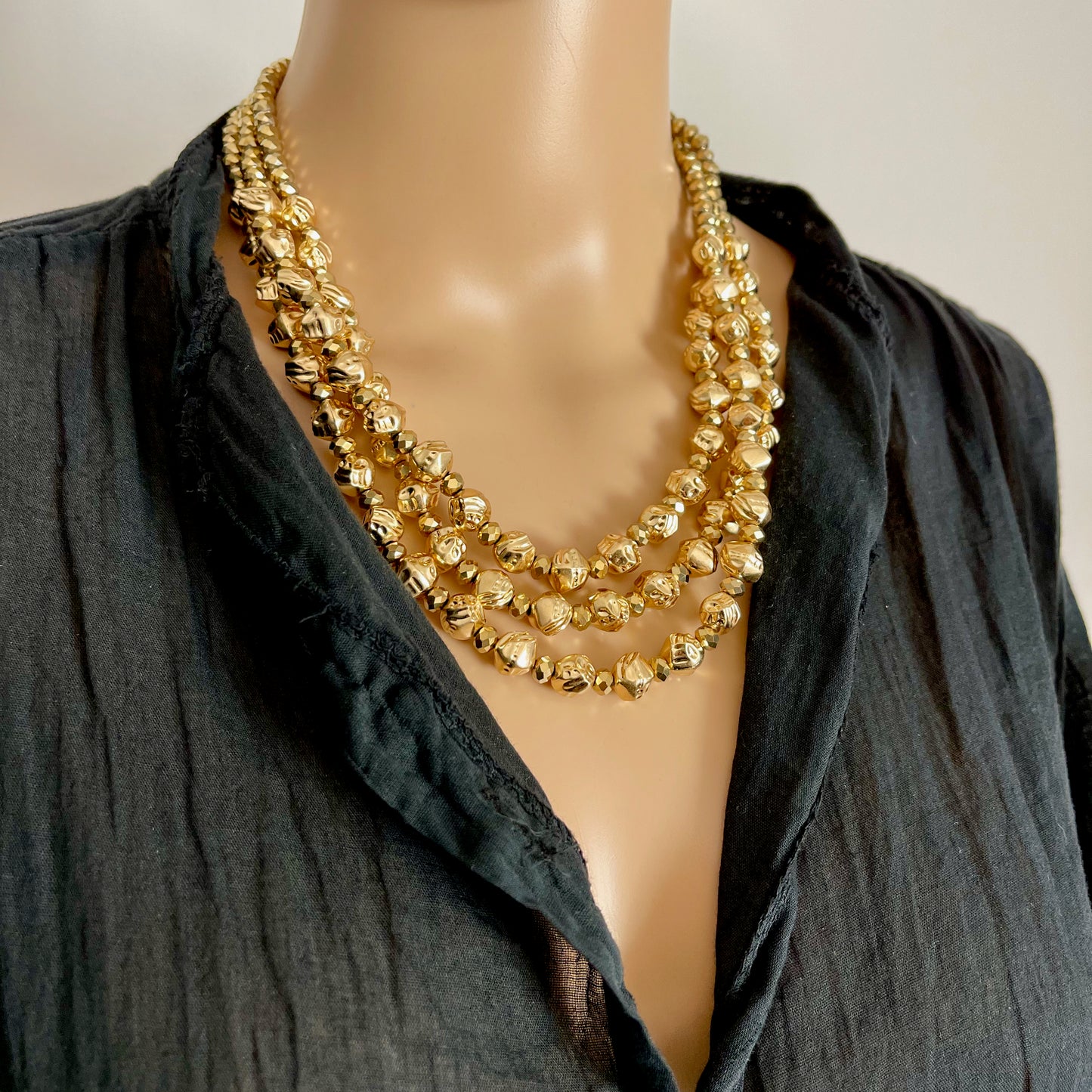 Colar Dourado Daisy