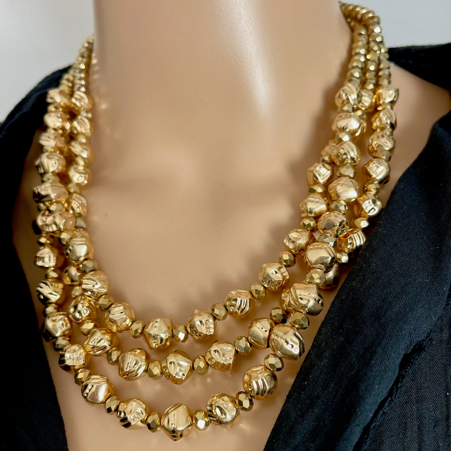 Colar Dourado Daisy