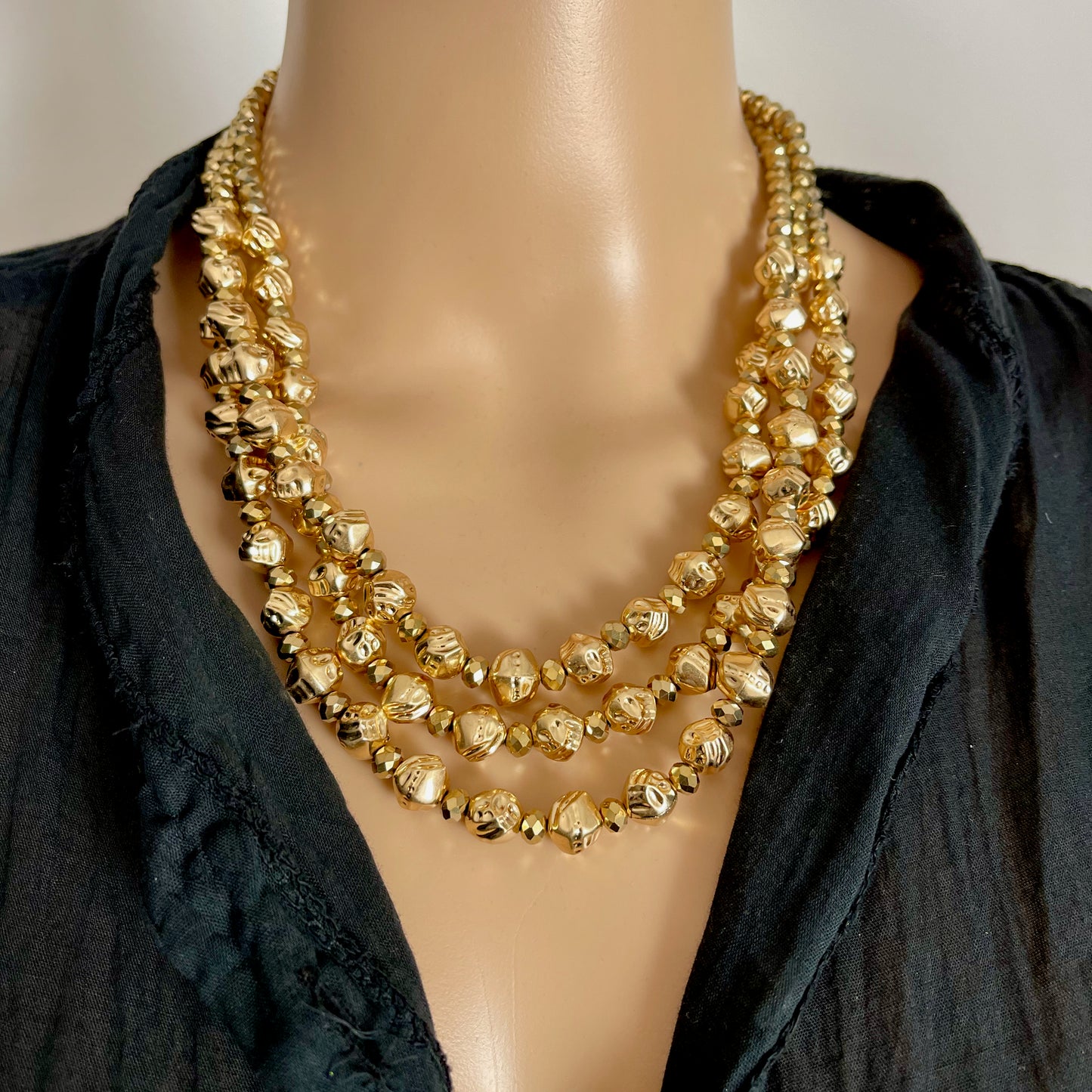 Colar Dourado Daisy