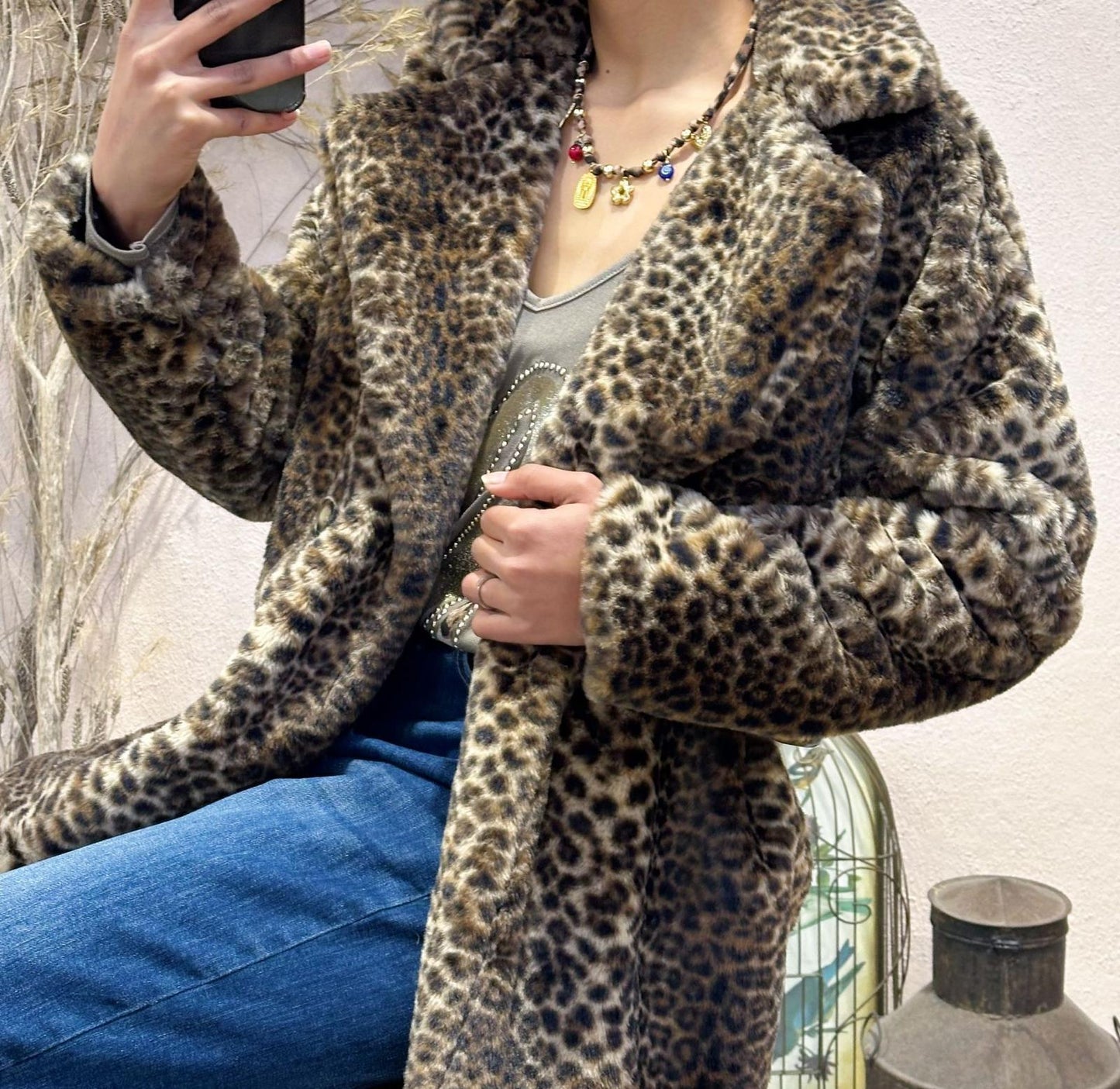 Casaco de Pelos Animal Print com Bolsos - Leopardo