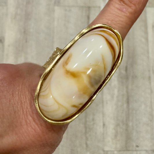 Anel Gigante Regulável Oval Pedra - Pérola