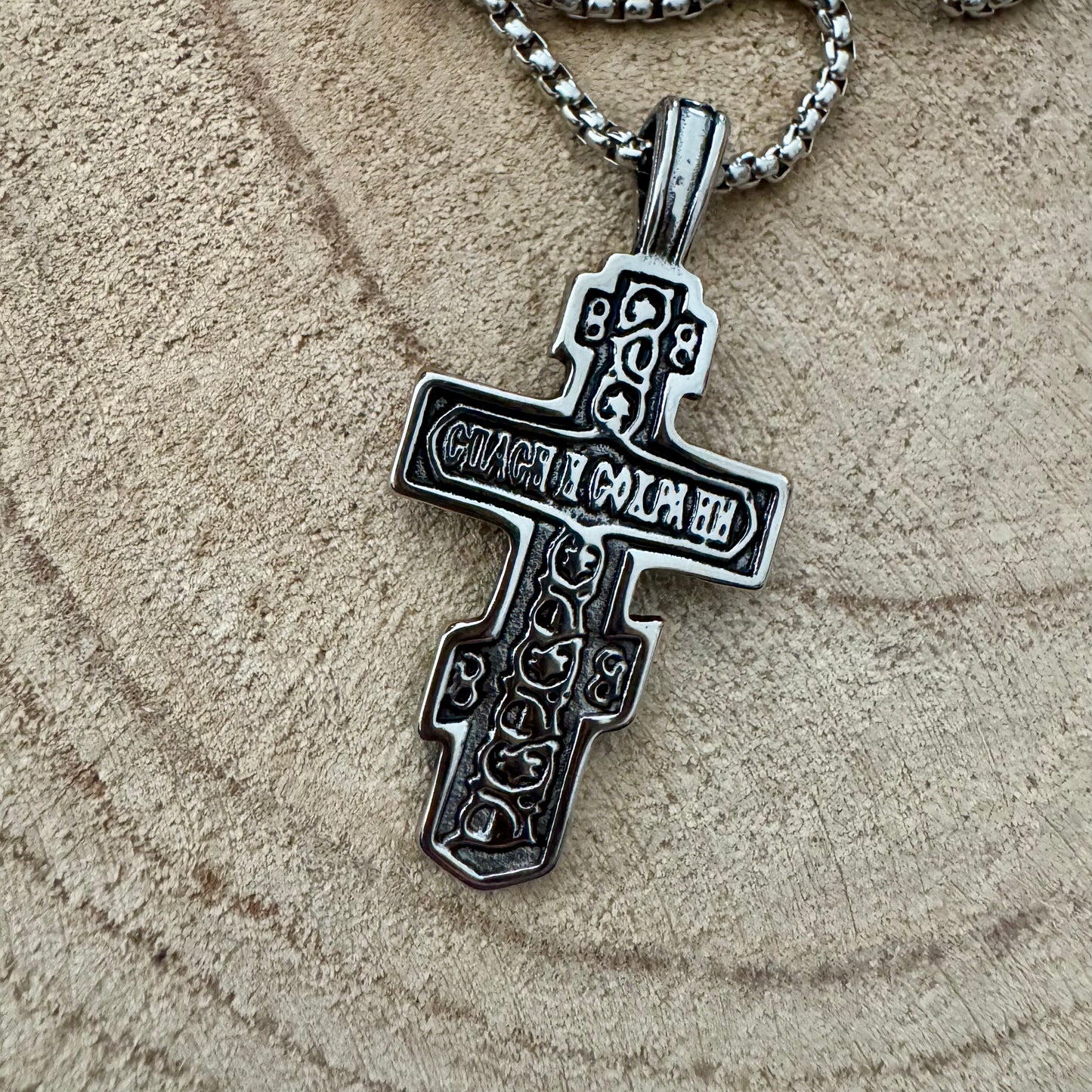 Pendente Homem Prateado - Cruz Russa Ortodóxa