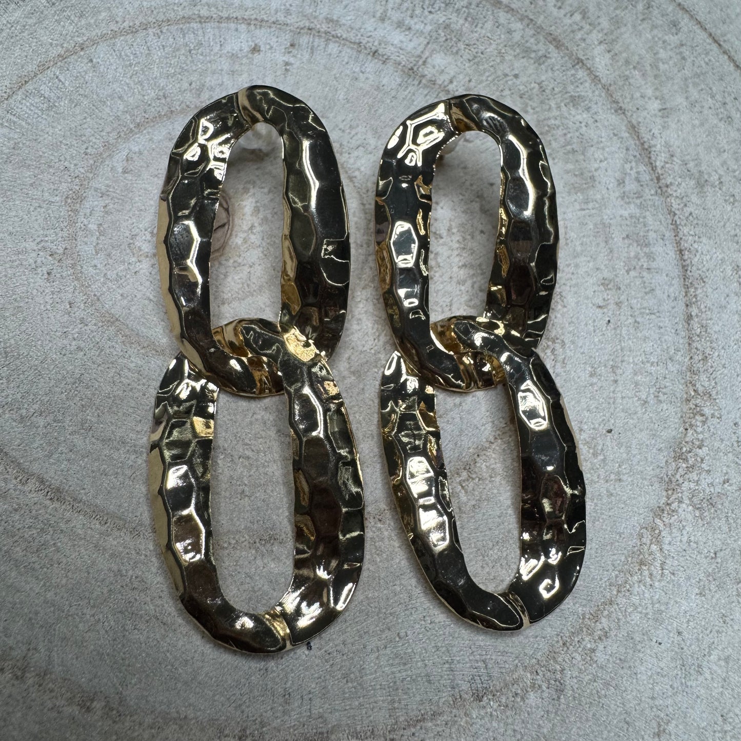 Brincos Argolas Ovais Marteladas Dourado