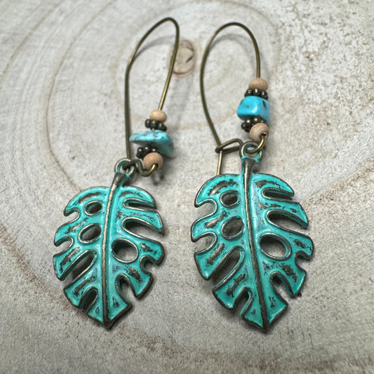 Brinco Rústico Folha Costela Adão Verde