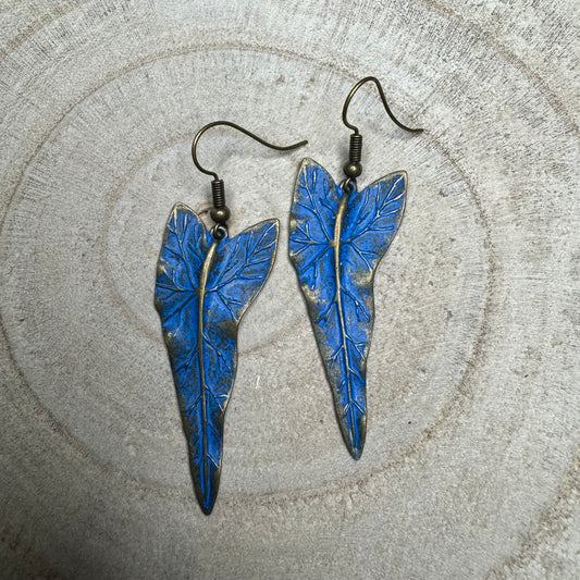 Brincos Rústicos Folha Coração Comprido Azul