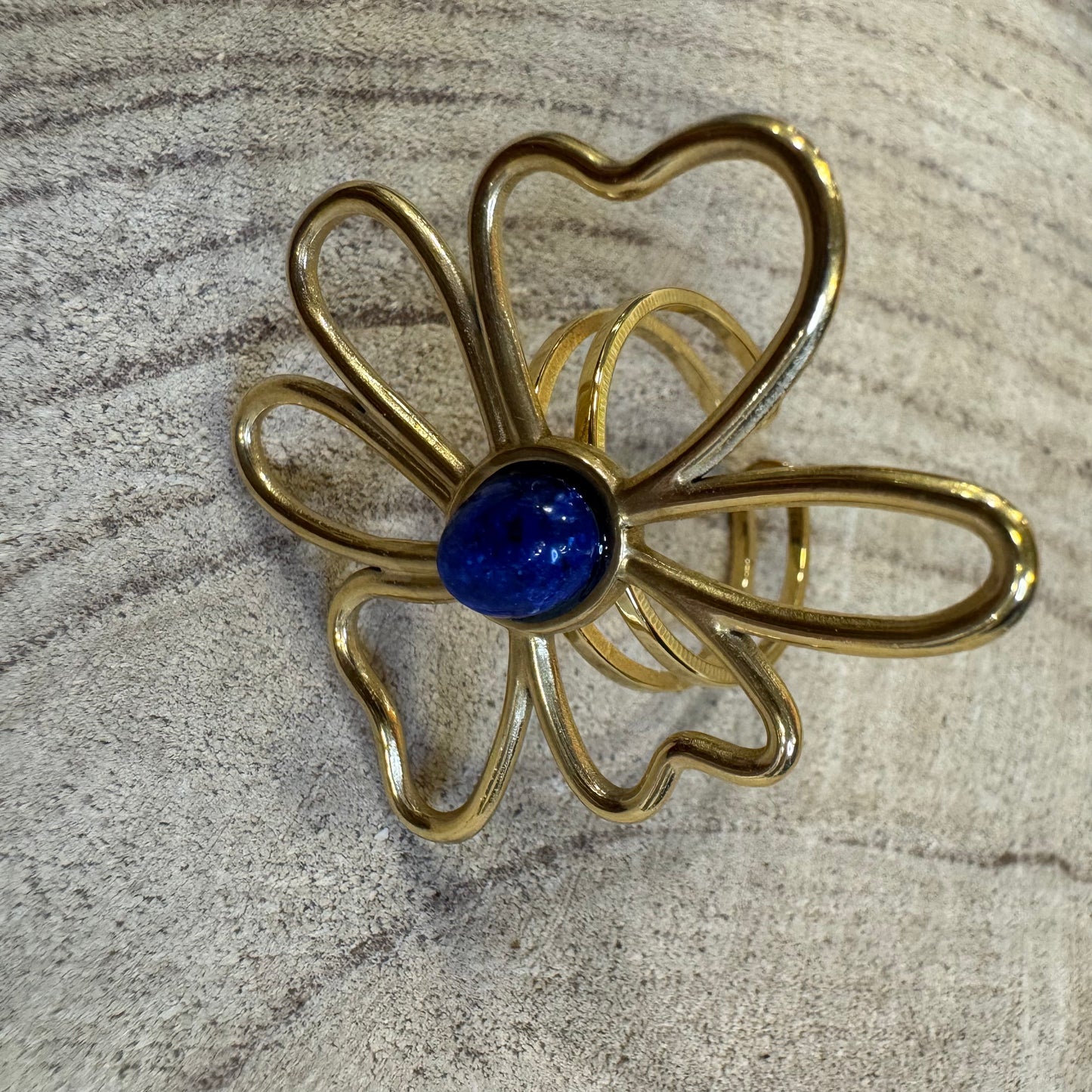 Anel Flor Assimétrica Grande Lápis Lazuli