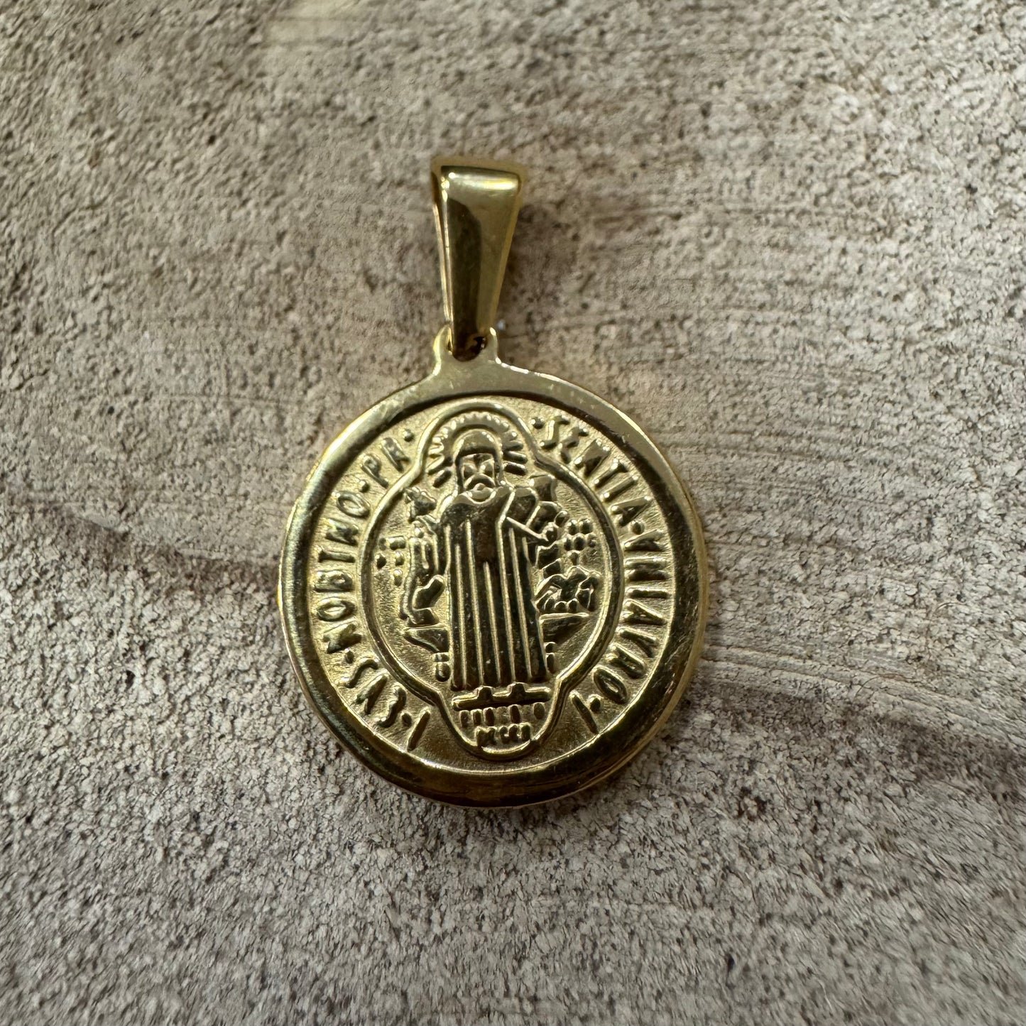 Medalha São Bento Média Dourado