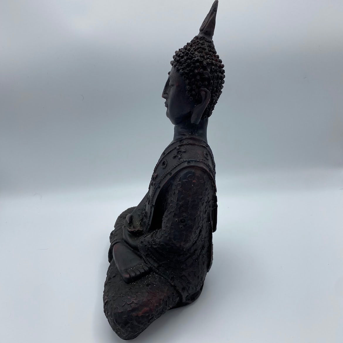 Buddha Sentado Estatueta (19.5x27cm)