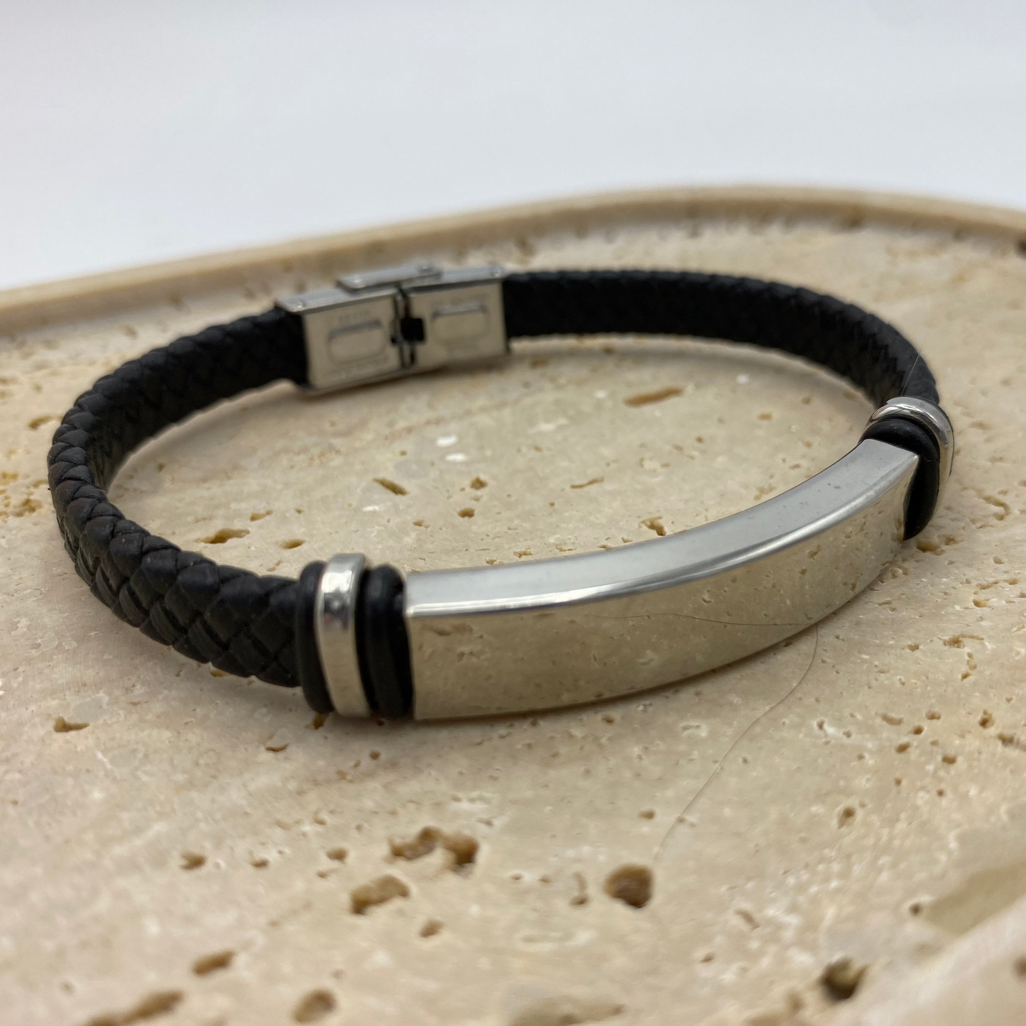 Pulseira Homem Multiplas Pele Assas