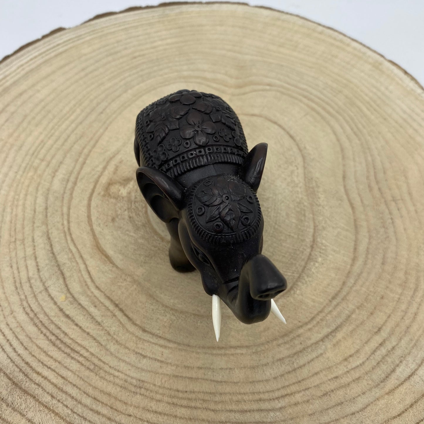 Elefante de Madeira (Variedades) Tipo C