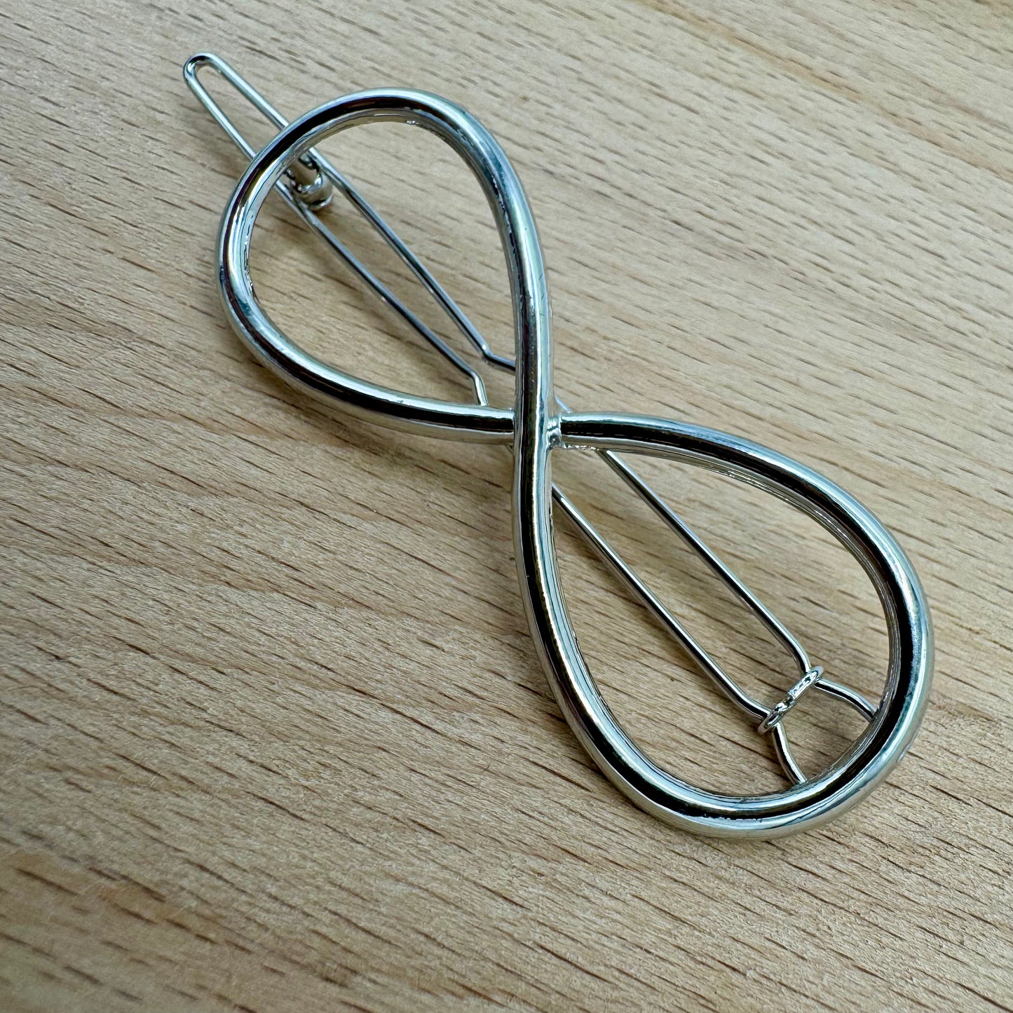Prendedor de Cabelo Infinito Prateado
