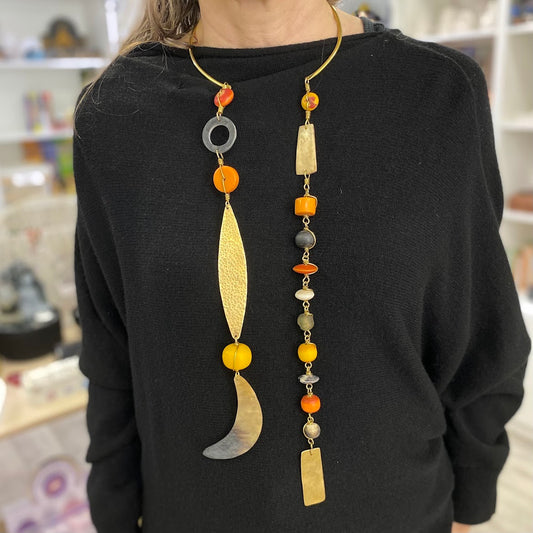 Colar Quenia, Duplo Cair, Miçangas (Amarelo, Laranja e Castanho)