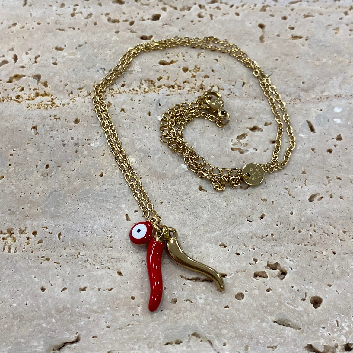 Fio Prateado, Pimento Picante com Olho Turco Vermelho, Dourado