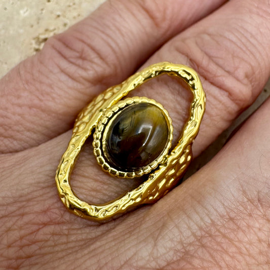 Anel Oval Pedra Oval Olho de Tigre Dourado