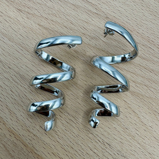 Brincos Espiral Prateado