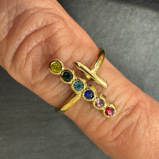 Anel Carreira de Brilhantes às Cores Dourado