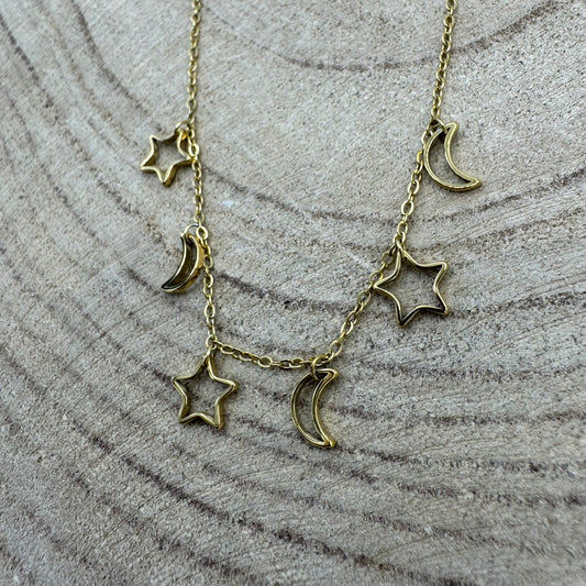 Fio Luas e Estrelas Recortadas Dourado